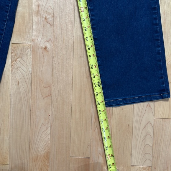 - NYDJ - Picture 4 of 8